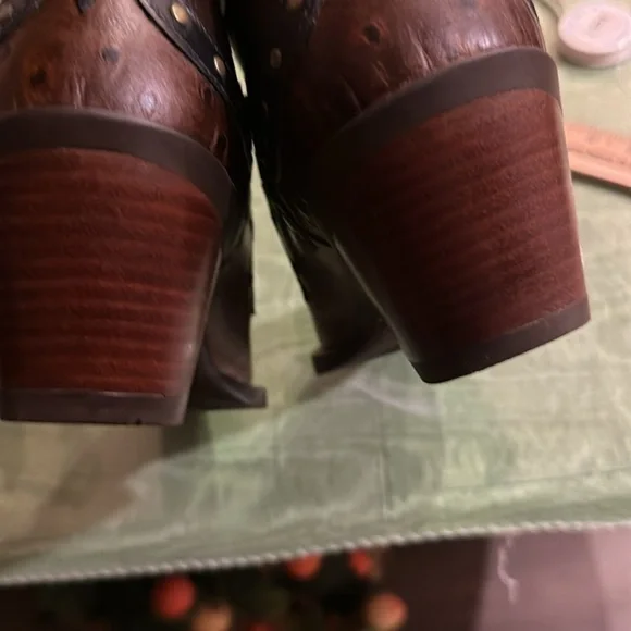 ARIAT ROGUE SKIPPY Brown Western Ostrich Cowboy Snip Toe Boot Size 9M Leather - Picture 11 of 15